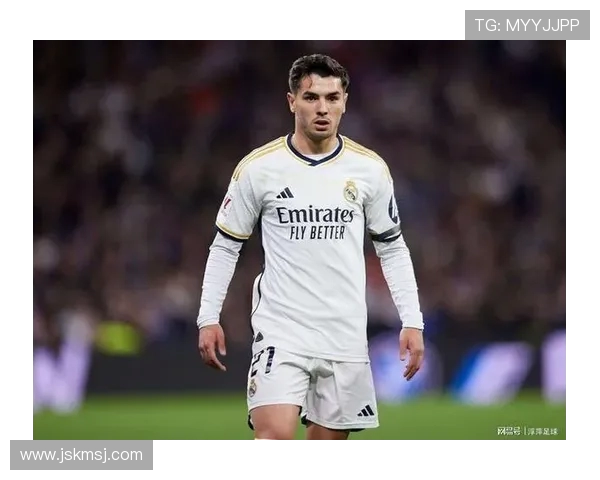 迪亚斯英语略显普通基米希笑称与足球相关的表达人人都能轻松听懂